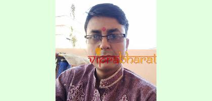 Dr. Deepak Bhai Jyotish   Profile photo - Viprabharat